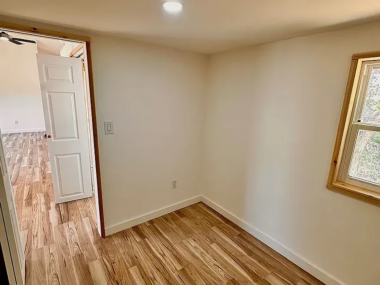 7009 Coley Rd — Photo 13