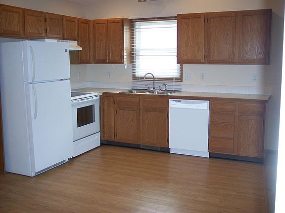 3rd image of Wurtsboro Ln