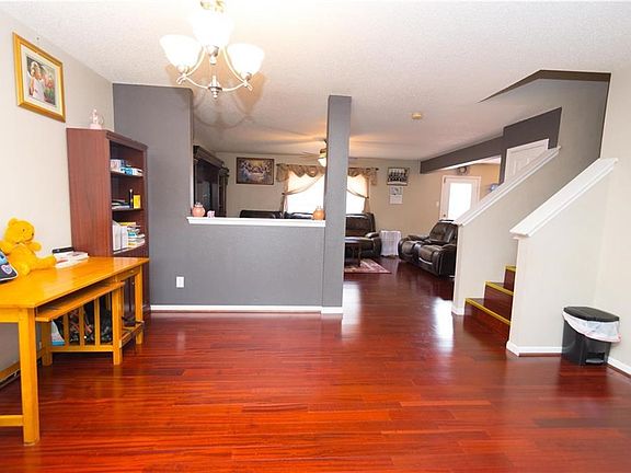 5th image of 6252 Alonzo Dr