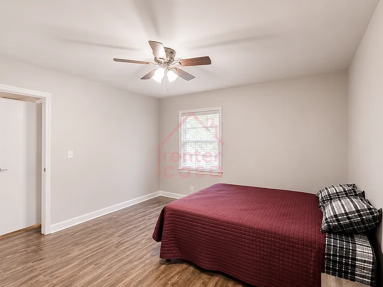 437 N Hairston Rd — Photo 16