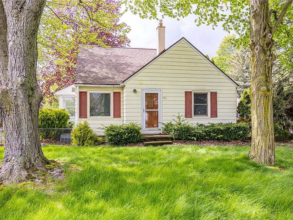 1st image of 617 Howard Rd
