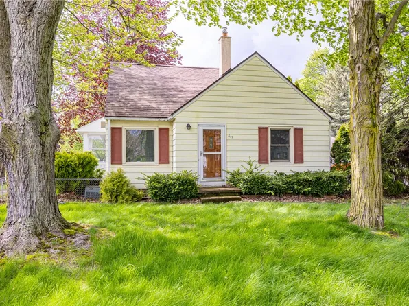 617 Howard Rd, Rochester, NY 14624