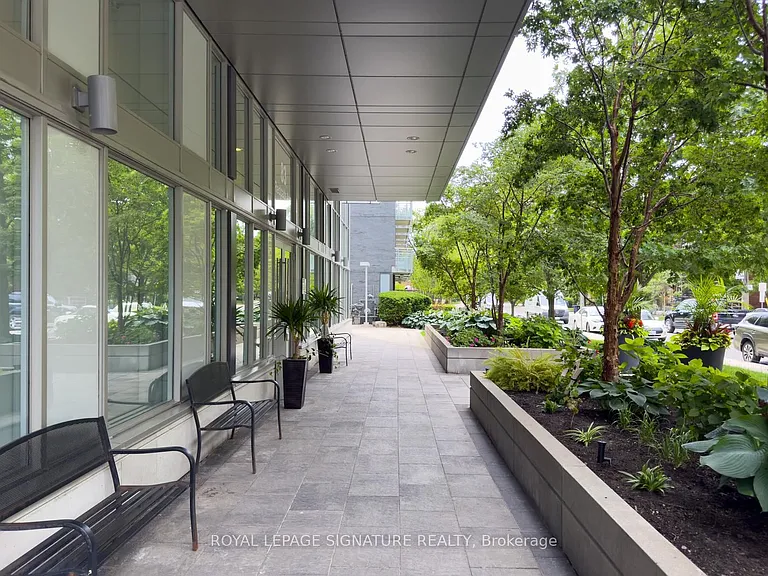 83 Redpath Ave #1706 — Photo 3