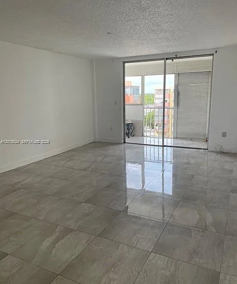 16450 Miami Dr #704 — Photo 5