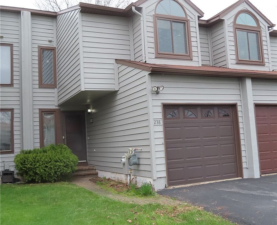 1st image of 238 Quincy Pl
