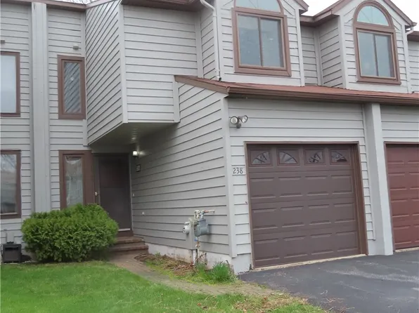 238 Quincy Pl, Liverpool, NY 13088
