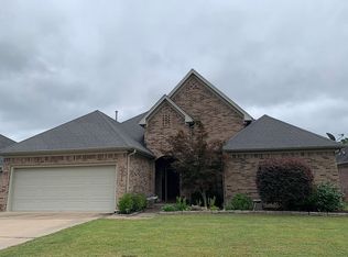 1140 Calloway Dr, Conway, AR 72034