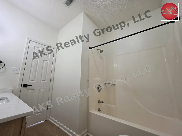 158 Sugar Dr — Photo 14