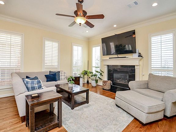 5th image of 2831 Briarhurst Park