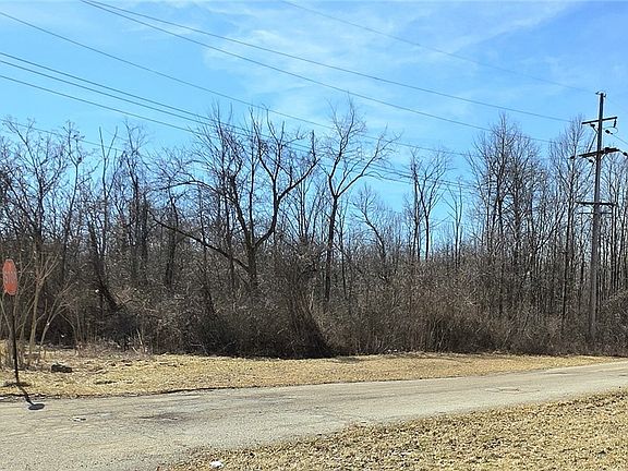 5th image of 1251 Jacobs Rd