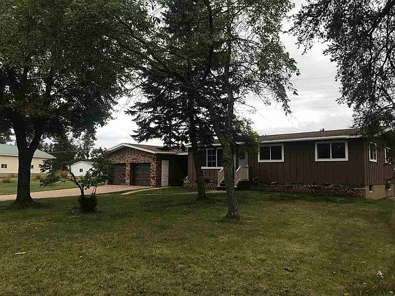 2nd image of 656 Lakewood Ln