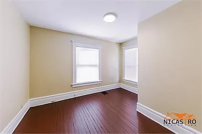 2064 Indianola Ave — Photo 13