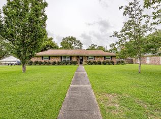 1006 Westwood St, Moss Point, MS 39567