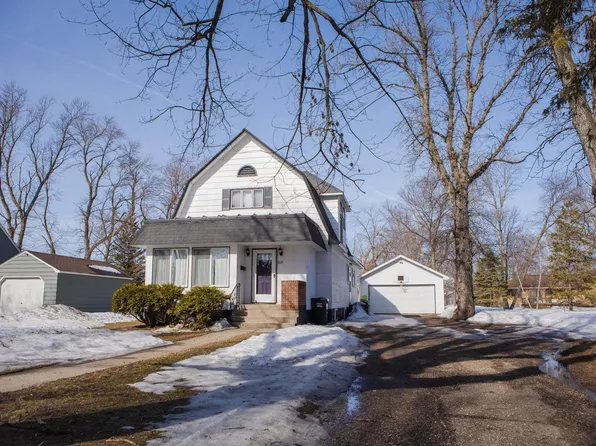 809 Park Ave, Morris, MN 56267