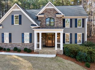 205 Stonehaven Dr, Fayetteville, GA 30215