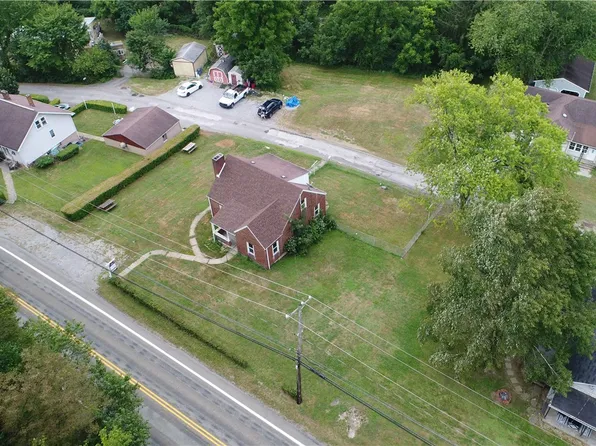 104 Patti Ln, Aliquippa, PA 15001
