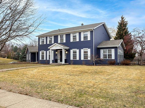 3rd image of 4650 Silver Spur Rd