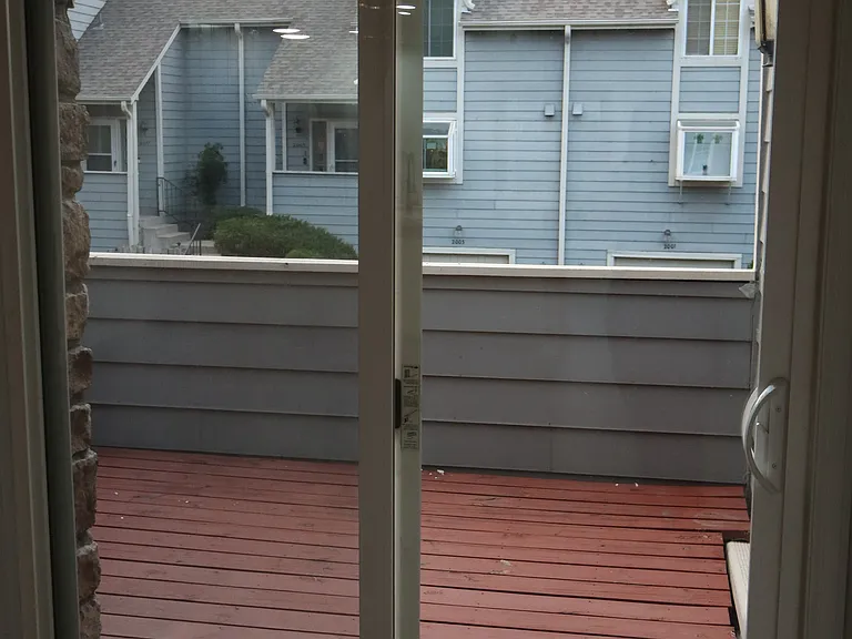2002 S Worchester Way — Photo 45