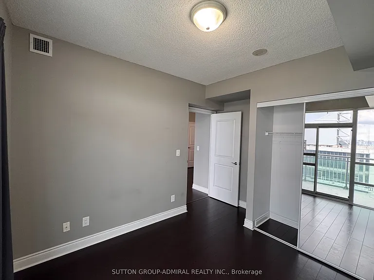 16 Brookers Ln #2704 — Photo 25