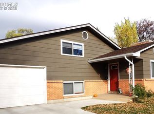727 Ellston St, Colorado Springs, CO 80907
