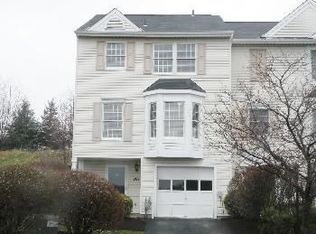 201 Fieldbrook Dr, Canonsburg, PA 15317