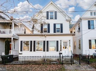 404 Locust Ave, Burlington, NJ 08016