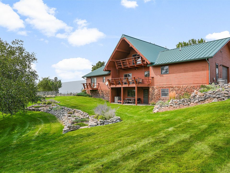 1st image of 633 Groff Ln