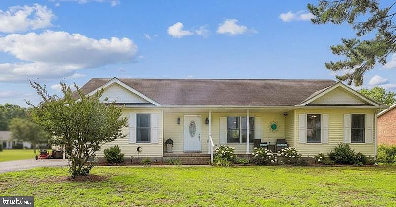 1st image of 736 Hickman Dr