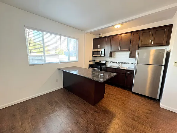 6016 Eleanor Ave #8, Los Angeles, CA 90038