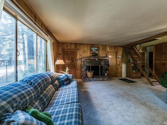 5th image of 912 Edgewood Cir