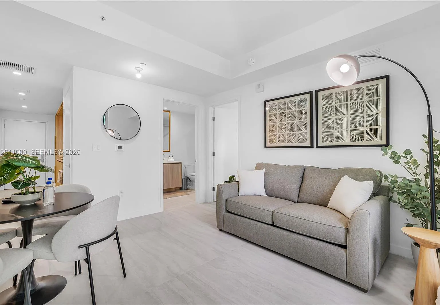 1 bed, 1.0 bath, $4,500 — Photo 3