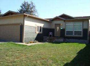 2465 Howland Hill Rd, Crescent City, CA 95531