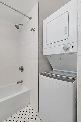 Rented by Compass | media 6