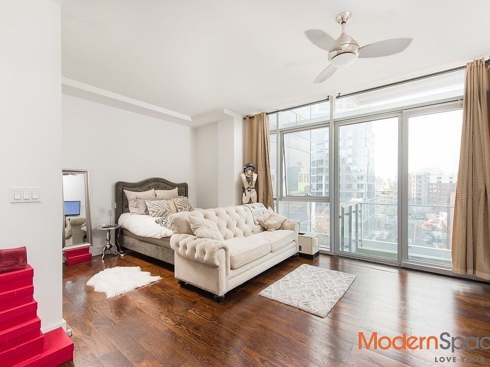 1st image of 2626 Jackson Ave APT 801