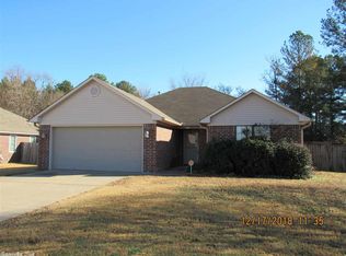 1320 Choate St, Conway, AR 72032