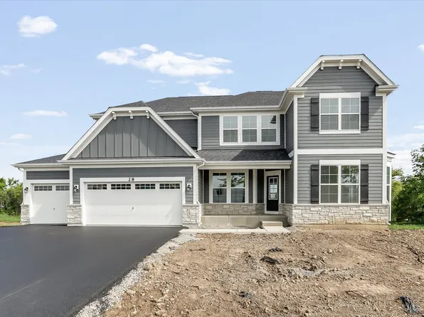 28 Open Pkwy, Hawthorn Woods, IL 60047