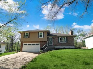 323 Jones Ave, Warrensburg, MO 64093