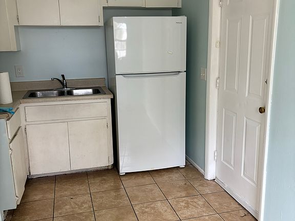 2nd image of 8080 44th St N