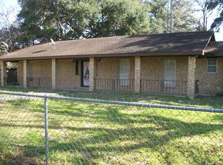 373 Private Road 1004, Hallettsville, TX 77964