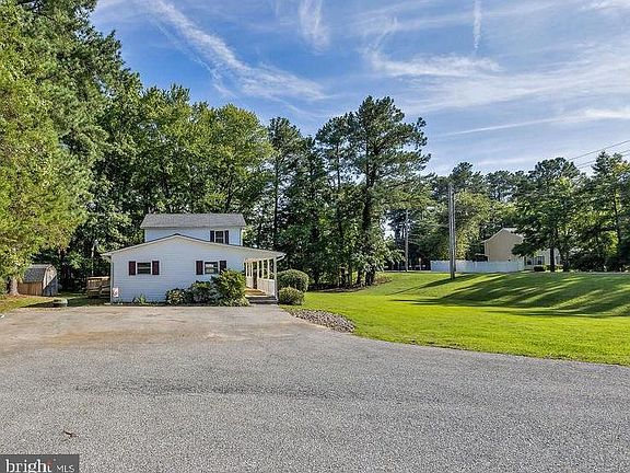 4th image of 13750 Dowell Rd