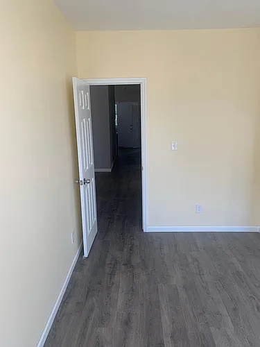 333 Mansion St Photo 1