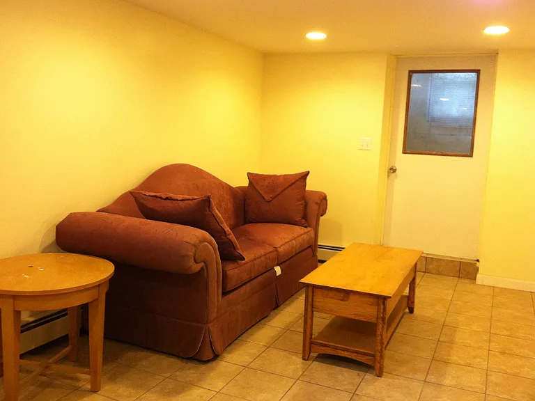 195 Alabama Ave #2 — Photo 5