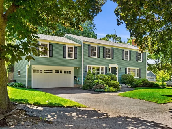 5 Crestwood Rd, Marblehead, MA 01945