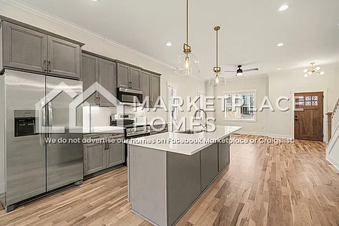 1034 E Trinity Ln #A — Photo 12