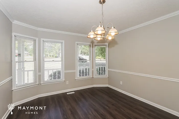2323 Casaba Dr — Photo 7