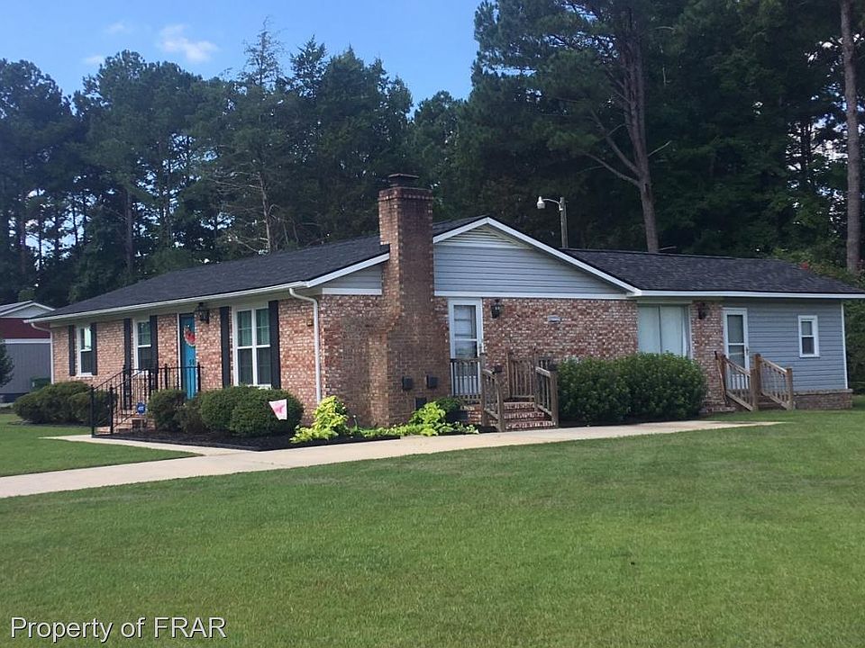 2nd image of 500 Rosewood Dr