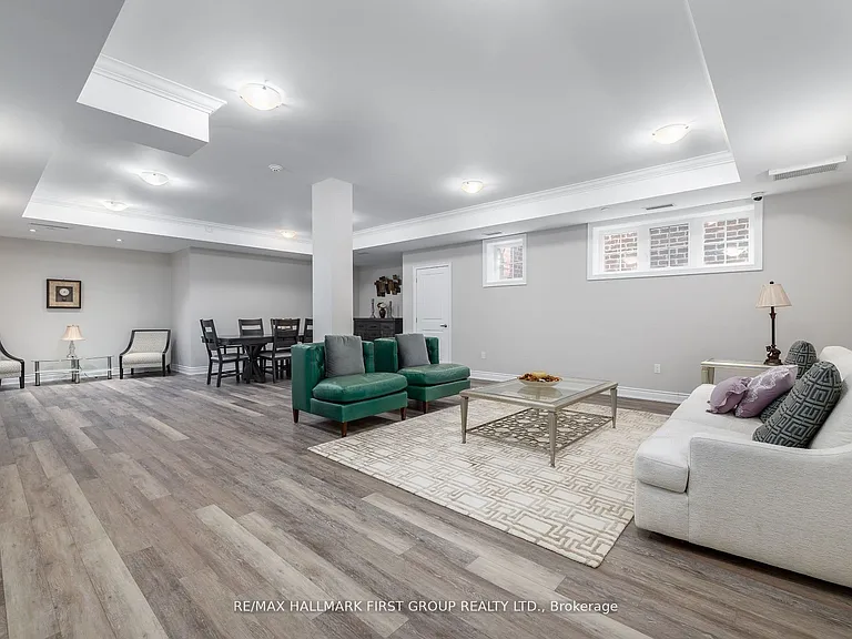 84 Aspen Springs Dr #201 — Photo 32