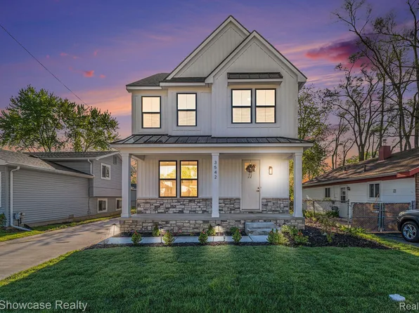 3542 Royal Ave, Berkley, MI 48072