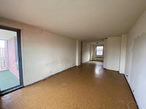 5th image of 61-15 97th St #15A