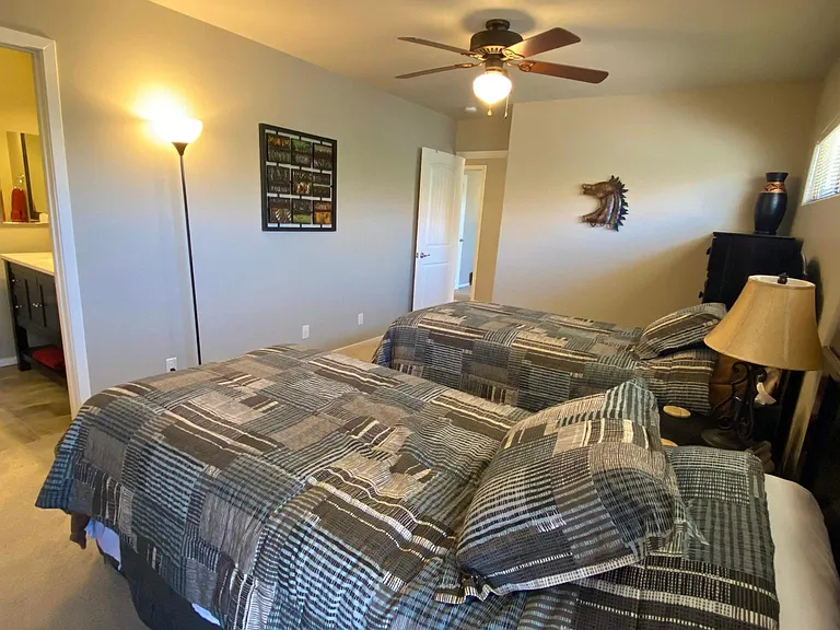 385 Coffee Pot Dr — Photo 22